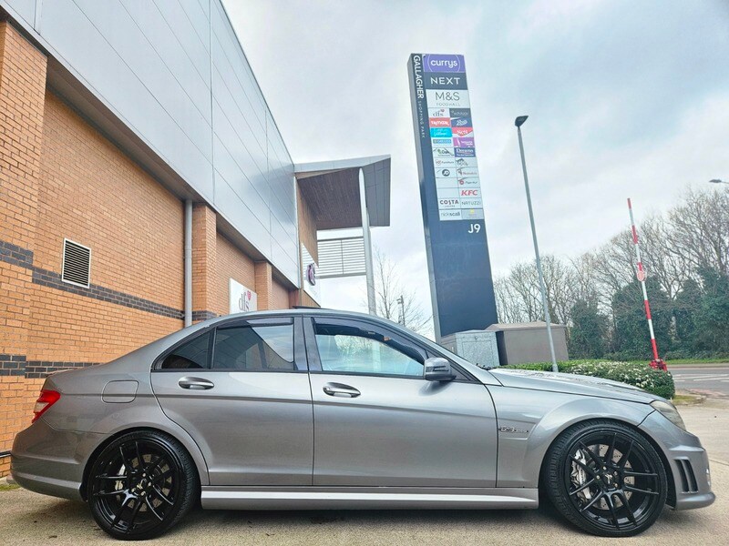 Used Mercedes-Benz C Class 2010 for sale - 77766077: Photo 10