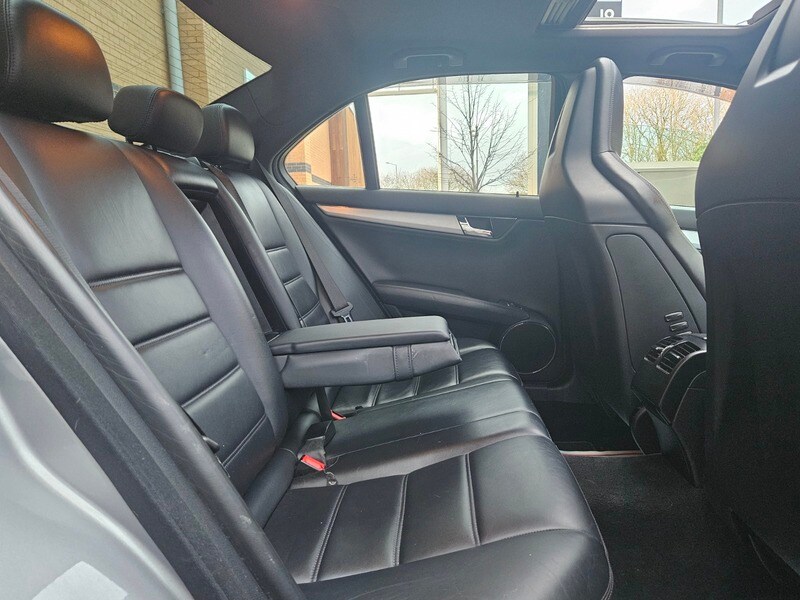 Used Mercedes-Benz C Class 2010 for sale - 77766077: Photo 19