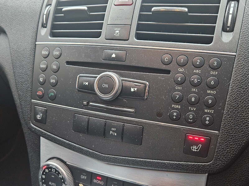 Used Mercedes-Benz C Class 2010 for sale - 77766077: Photo 24