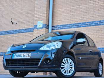 Used Renault Clio 2011 for sale - 74049640: Photo