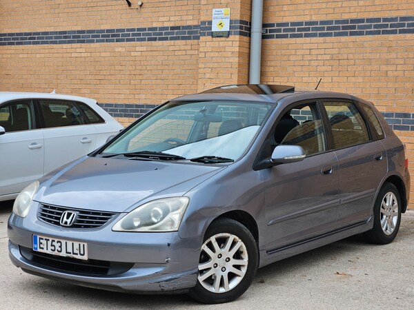 Used Honda Civic 2004 for sale - 76163612: Photo 6