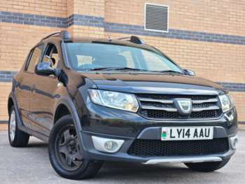 Used Dacia Sandero Stepway 2014 for sale - 74268328: Photo