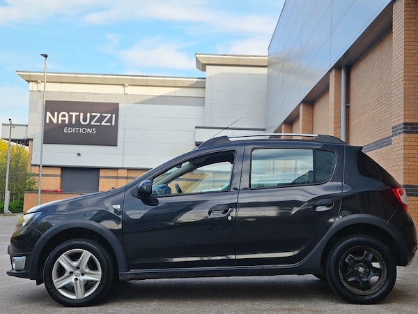 Used Dacia Sandero Stepway 2014 for sale - 75402442: Photo 10