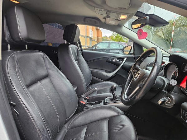 Used Vauxhall Astra 2013 for sale - 76163625: Photo 14