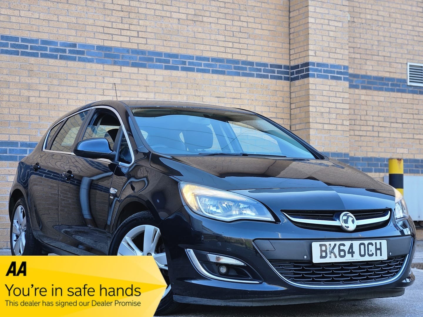 Used Vauxhall Astra 2014 for sale - 76347410: Photo 1