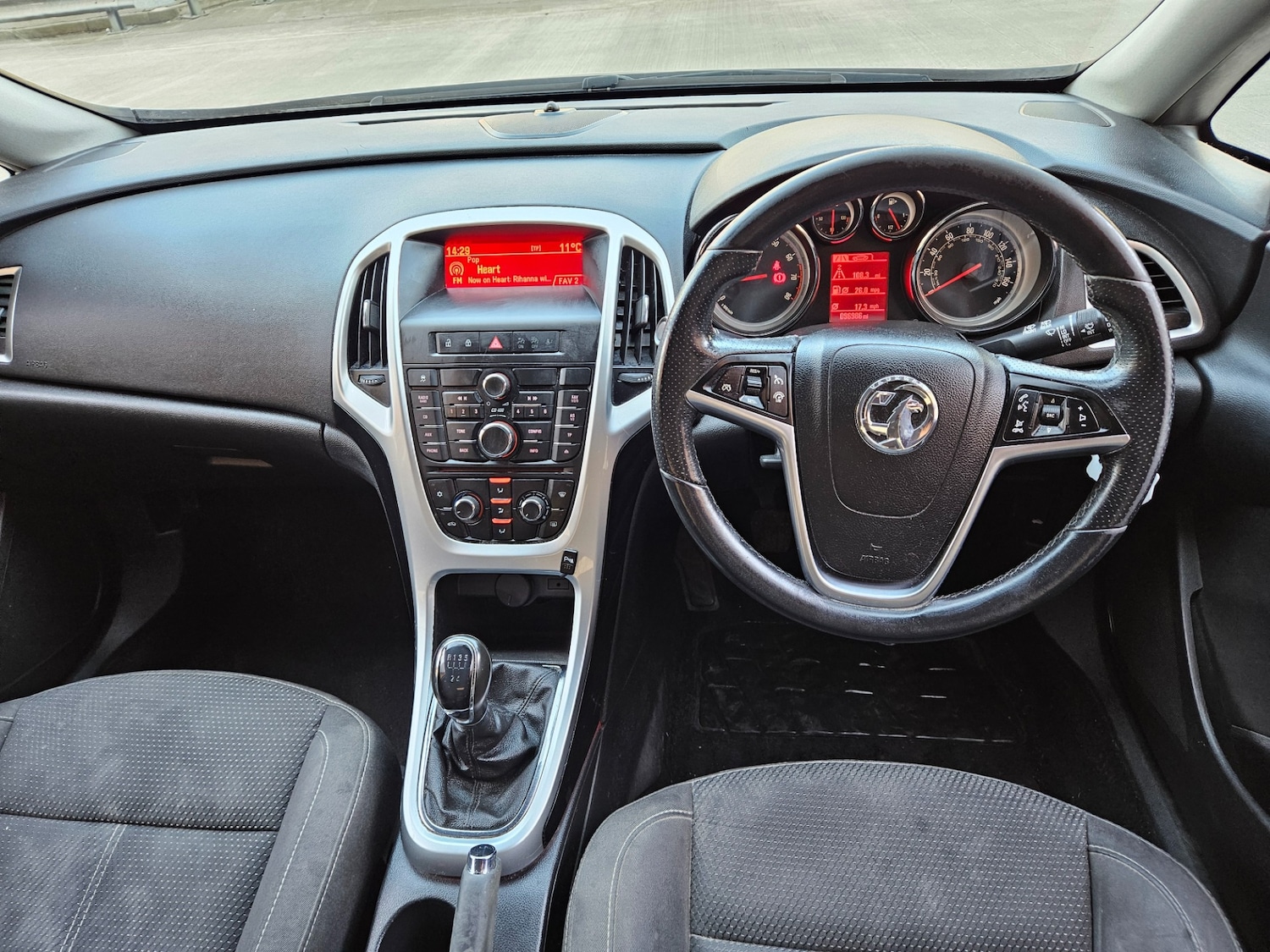 Used Vauxhall Astra 2014 for sale - 76347410: Photo 13