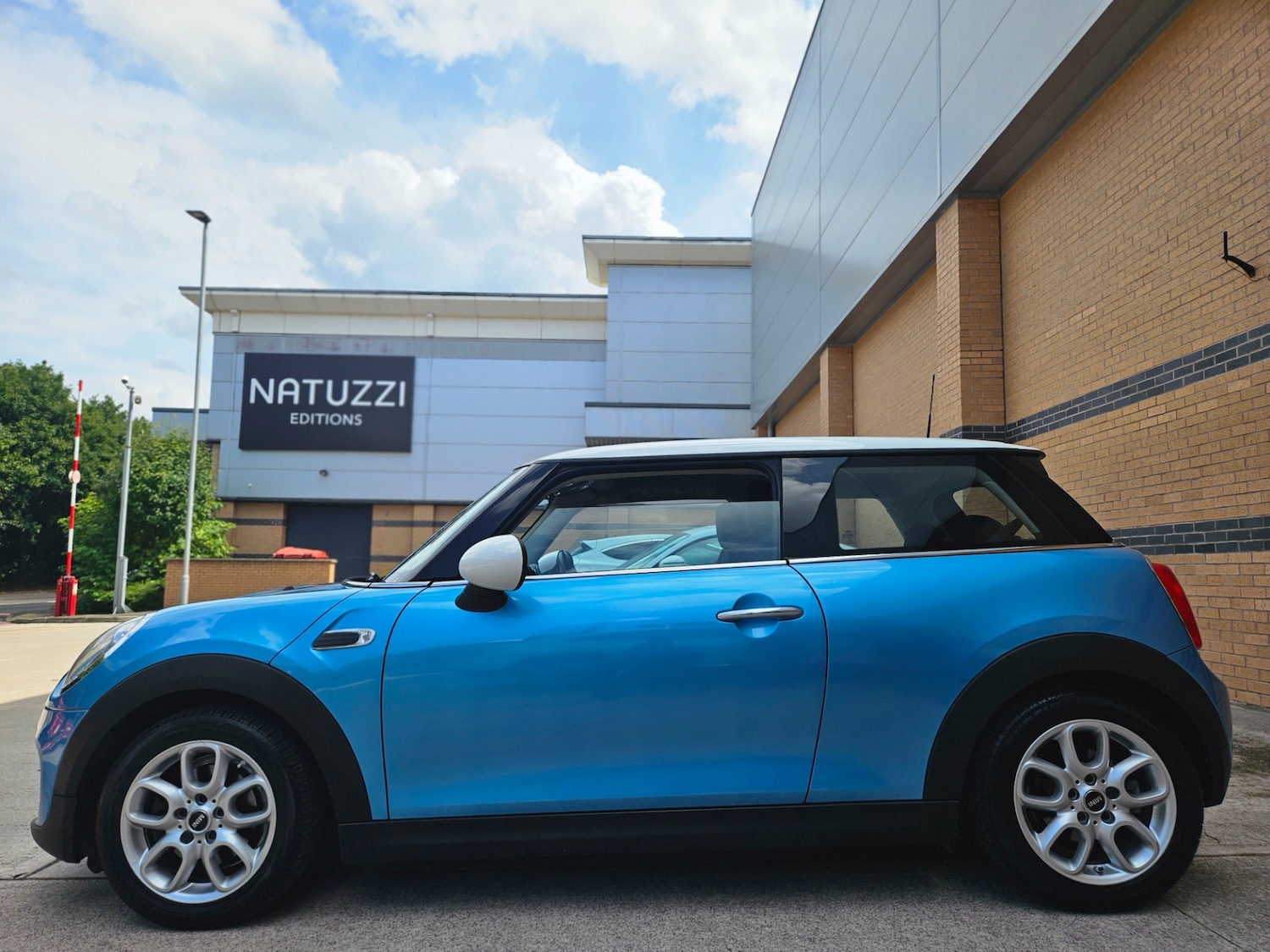 Used MINI Hatch 2016 for sale - 76106436: Photo 10
