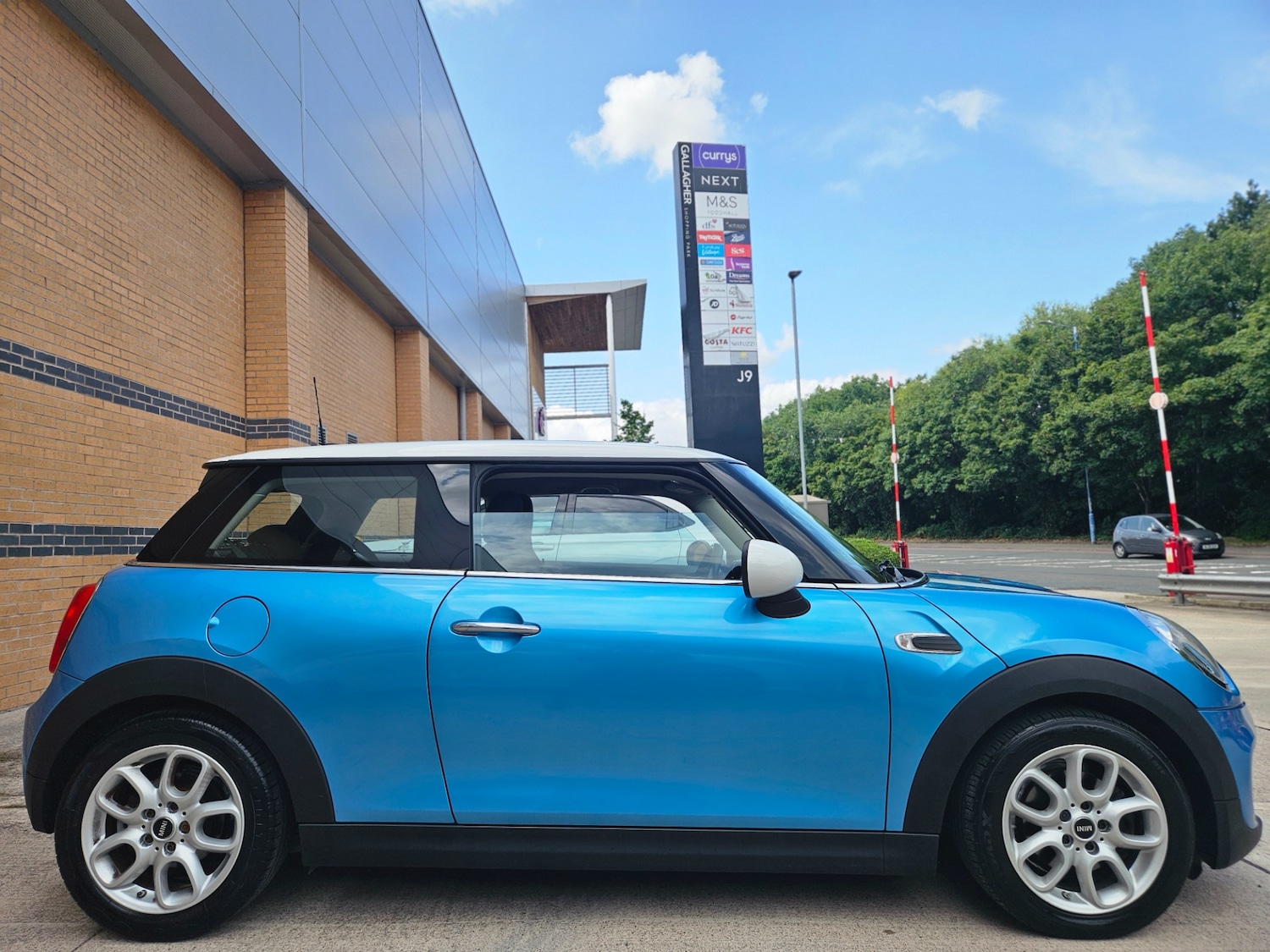 Used MINI Hatch 2016 for sale - 76106436: Photo 9