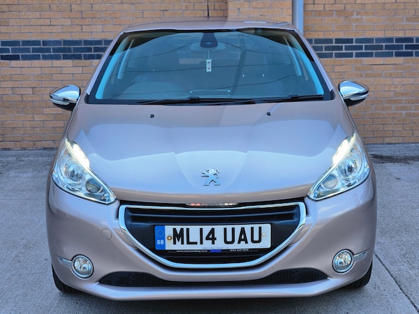 Used Peugeot 208 2014 for sale - 75429414: Photo 8