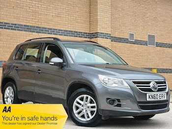 Used Volkswagen Tiguan 2010 for sale - 76490948: Photo