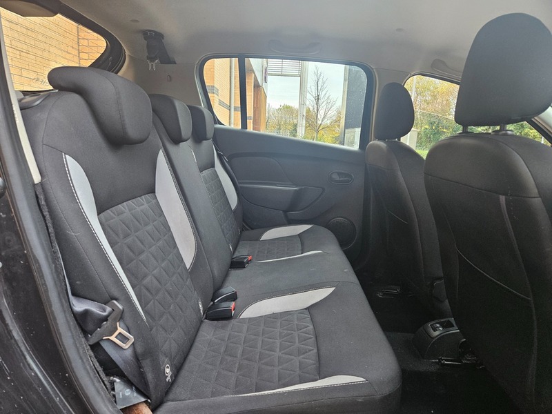 Used Dacia Sandero Stepway 2014 for sale - 76490954: Photo 18