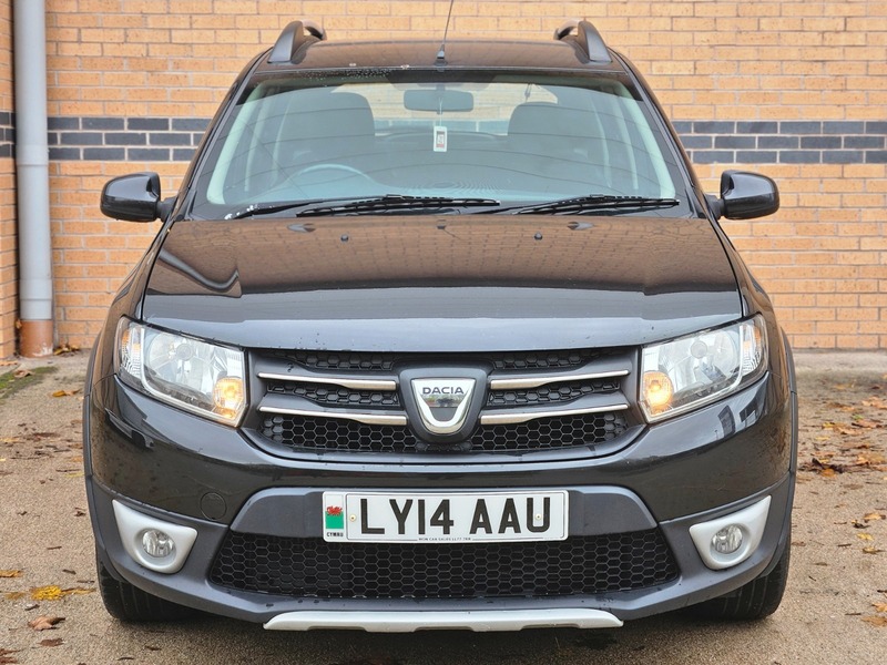 Used Dacia Sandero Stepway 2014 for sale - 76490954: Photo 9