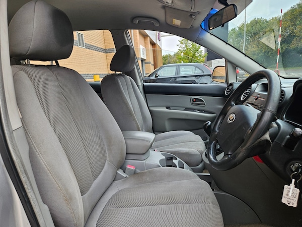 Used Kia Carens 2008 for sale - 76251513: Photo 15