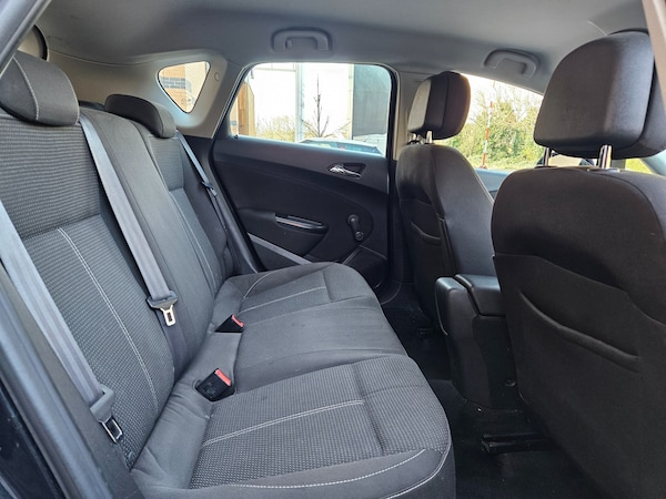 Used Vauxhall Astra 2014 for sale - 75402441: Photo 16