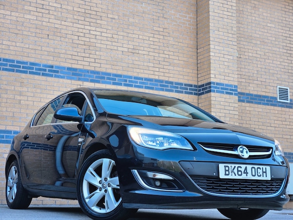 Used Vauxhall Astra 2014 for sale - 75402441: Photo 1