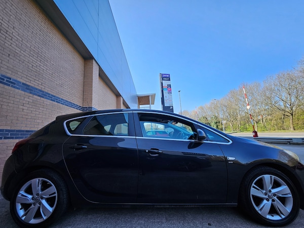 Used Vauxhall Astra 2014 for sale - 75402441: Photo 9
