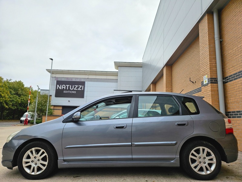 Used Honda Civic 2004 for sale - 76490960: Photo 13