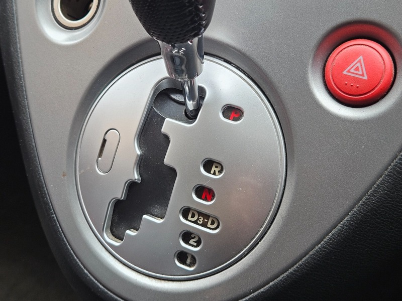 Used Honda Civic 2004 for sale - 76490960: Photo 22