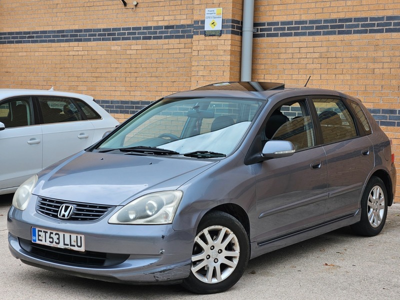 Used Honda Civic 2004 for sale - 76490960: Photo 7