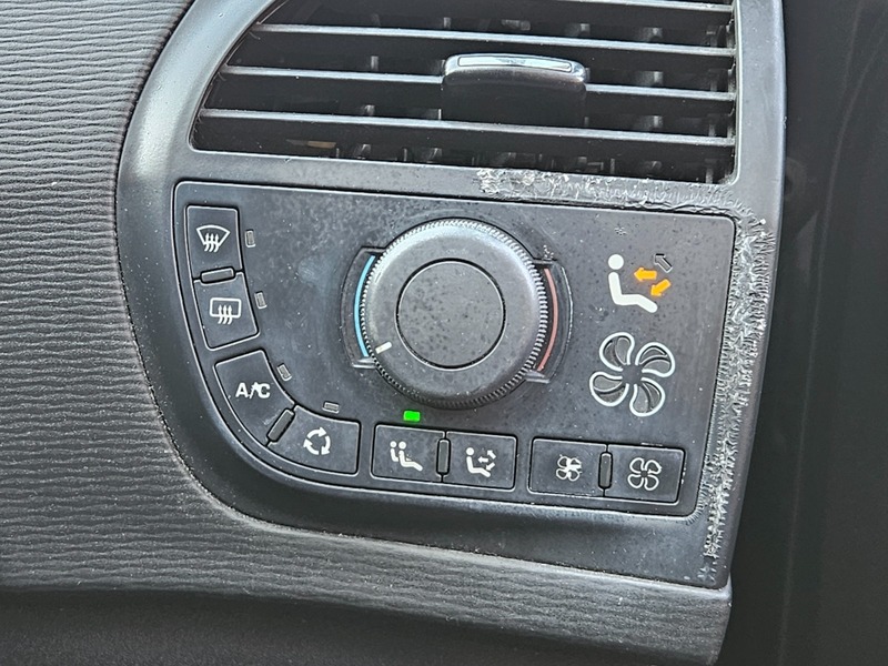 Used Citroen C4 Picasso 2013 for sale - 76490961: Photo 21