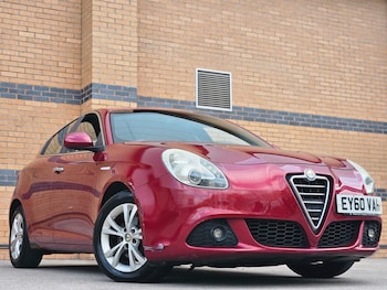 2010 (60) - 1.6 JTDM-2 Lusso 5dr