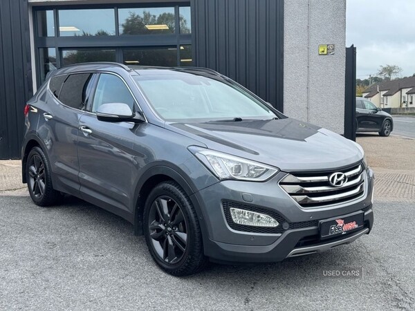 Used Hyundai Santa Fe 2015 for sale - 76139157: Photo 1
