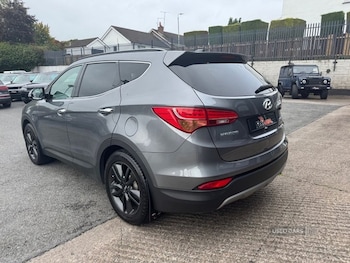 Used Hyundai Santa Fe 2015 for sale - 76139157: Photo 4