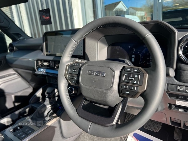 Used Toyota Land Cruiser 2025 for sale - 78008081: Photo 14