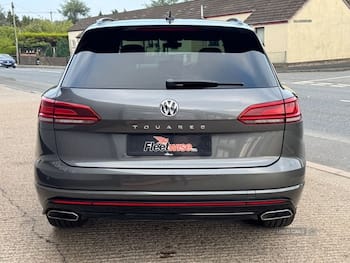 Used Volkswagen Touareg 2018 for sale - 79670540: Photo