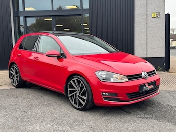 Volkswagen - Golf