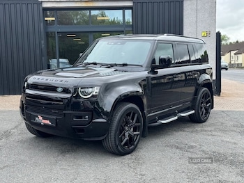 Used Land Rover Defender 2023 for sale - 78536373: Photo