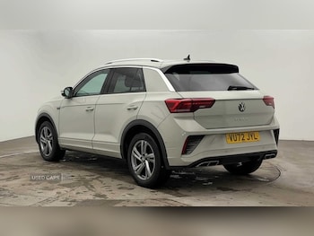 Used Volkswagen T-Roc 2022 for sale - 76167947: Photo 2