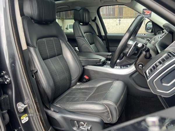 Used Land Rover Range Rover Sport 2018 for sale - 74509946: Photo 9