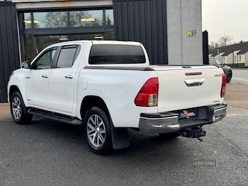 Used Toyota Hilux 2017 for sale - 79084372: Photo