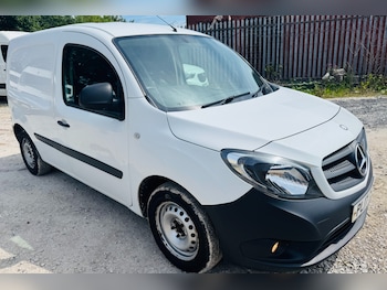 Mercedes-Benz - Citan