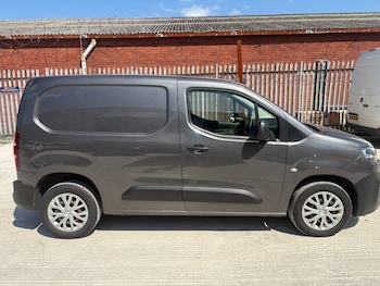 Used Citroen Berlingo 2022 for sale - 79404171: Photo