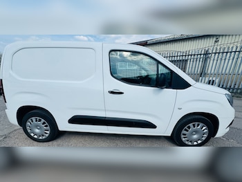 Used Vauxhall Combo 2020 for sale - 75202672: Photo