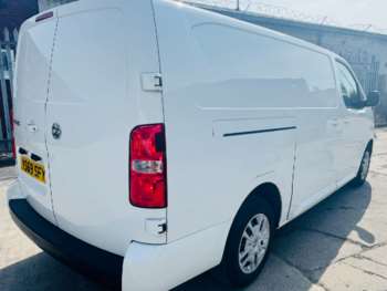 Used Vauxhall Vivaro 2019 for sale - 75202637: Photo
