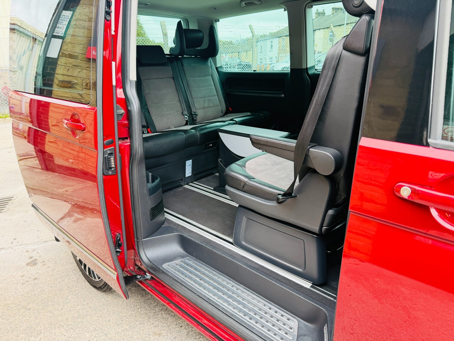 Used Volkswagen Caravelle 2021 for sale - 76036012: Photo 24