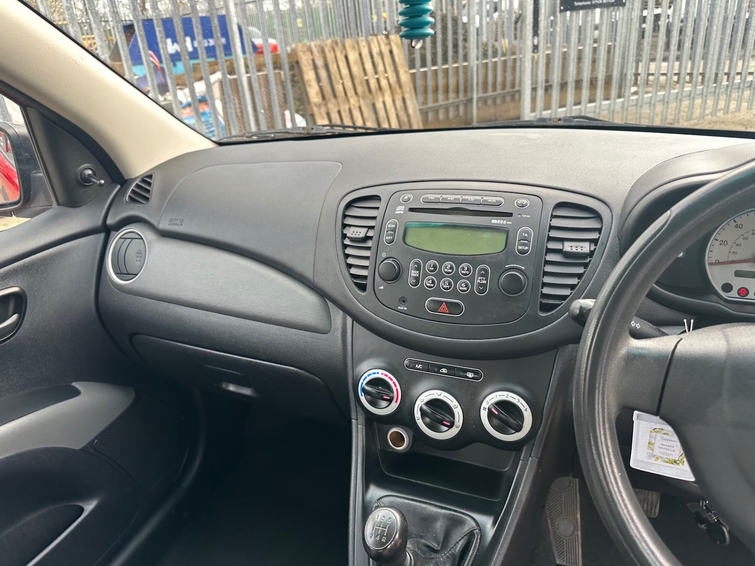 Used Hyundai i10 2010 for sale - 78008619: Photo 10