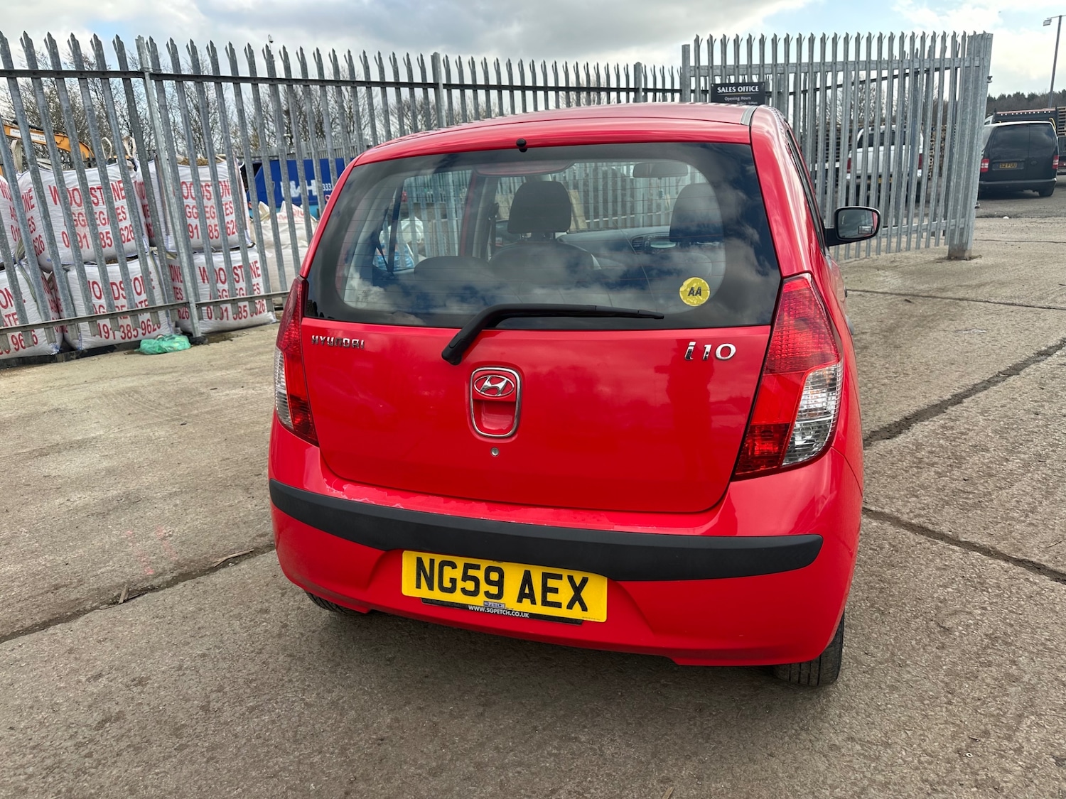 Used Hyundai i10 2010 for sale - 78008619: Photo 5