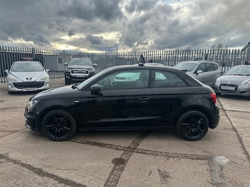 Used Audi A1 2011 for sale - 77736160: Photo