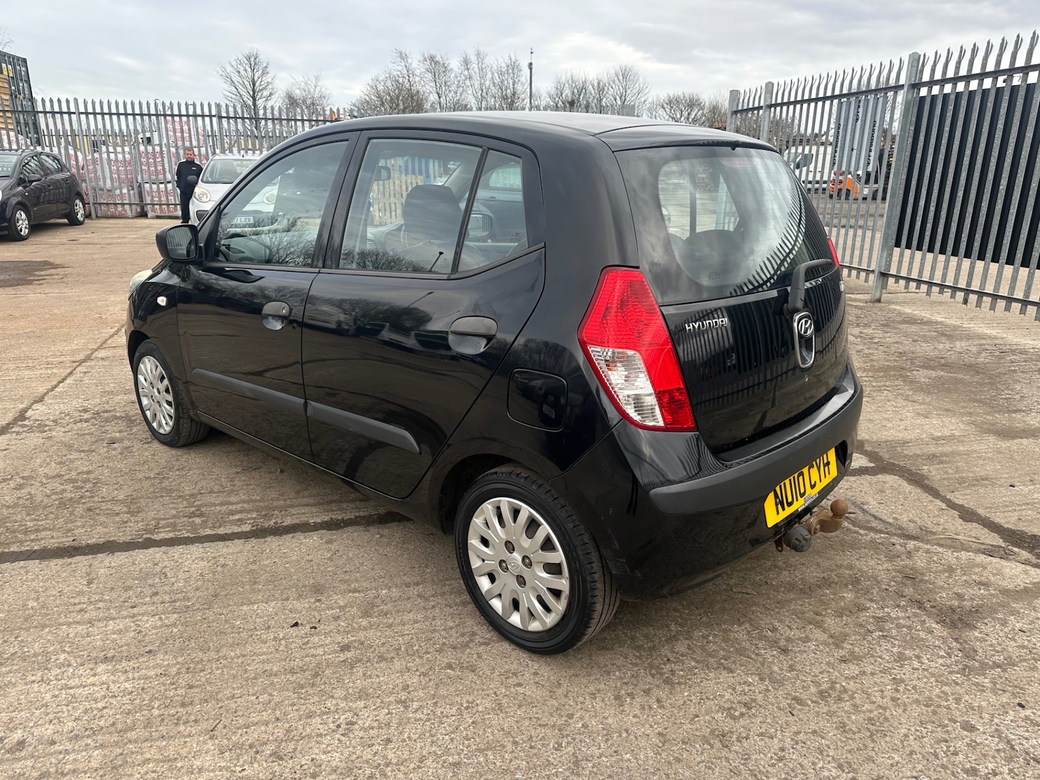 Used Hyundai i10 2010 for sale - 77691094: Photo 5