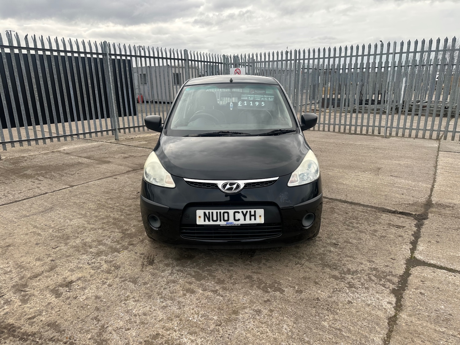 Used Hyundai i10 2010 for sale - 77691094: Photo 8