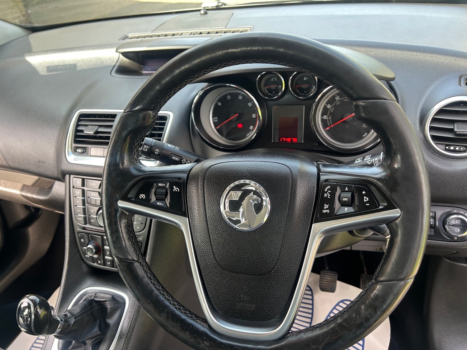 Used Vauxhall Meriva 2015 for sale - 78199617: Photo 10