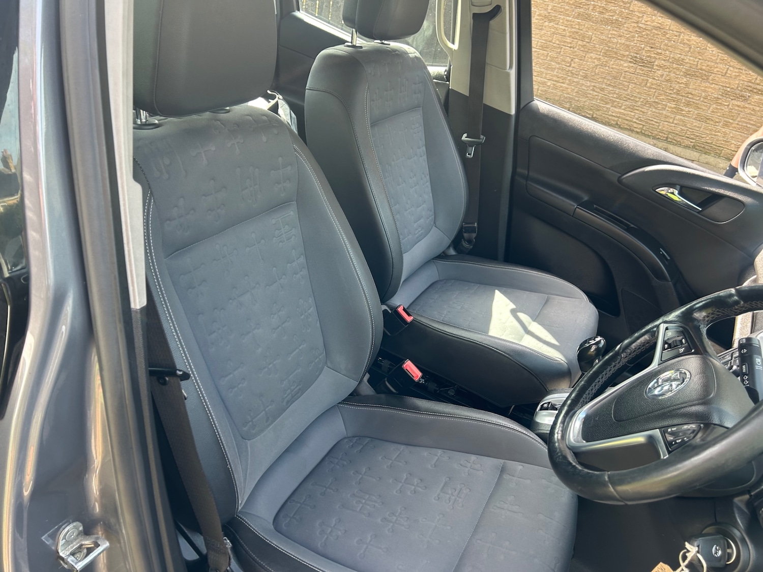 Used Vauxhall Meriva 2015 for sale - 78199617: Photo 12