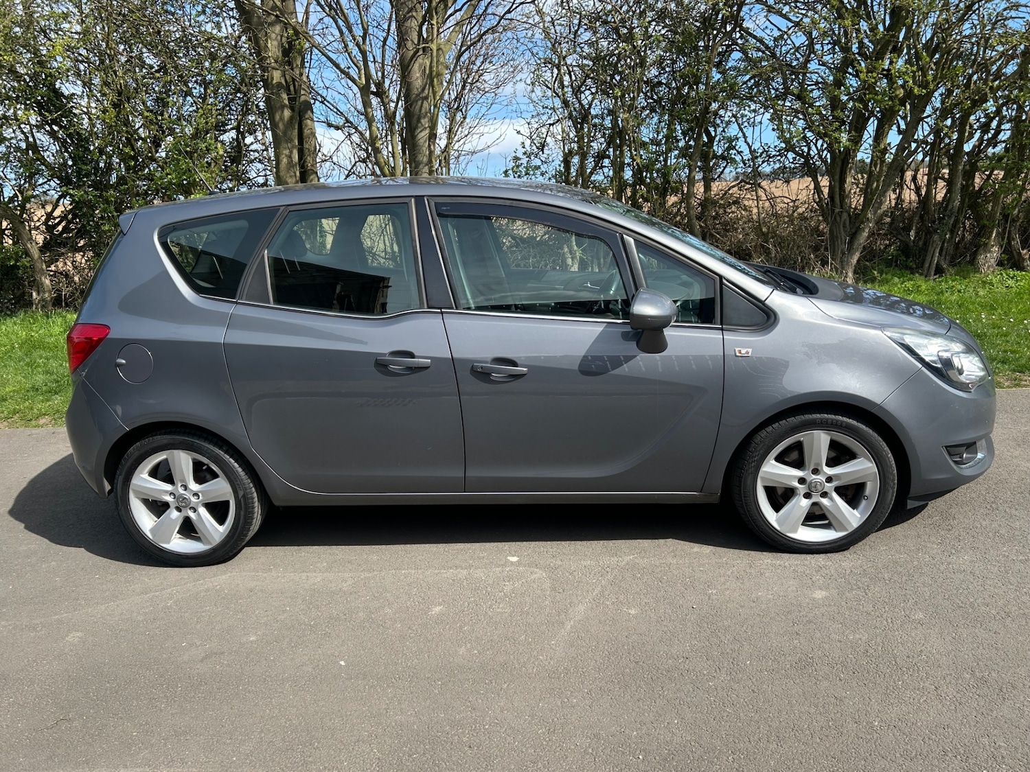 Used Vauxhall Meriva 2015 for sale - 78199617: Photo 7