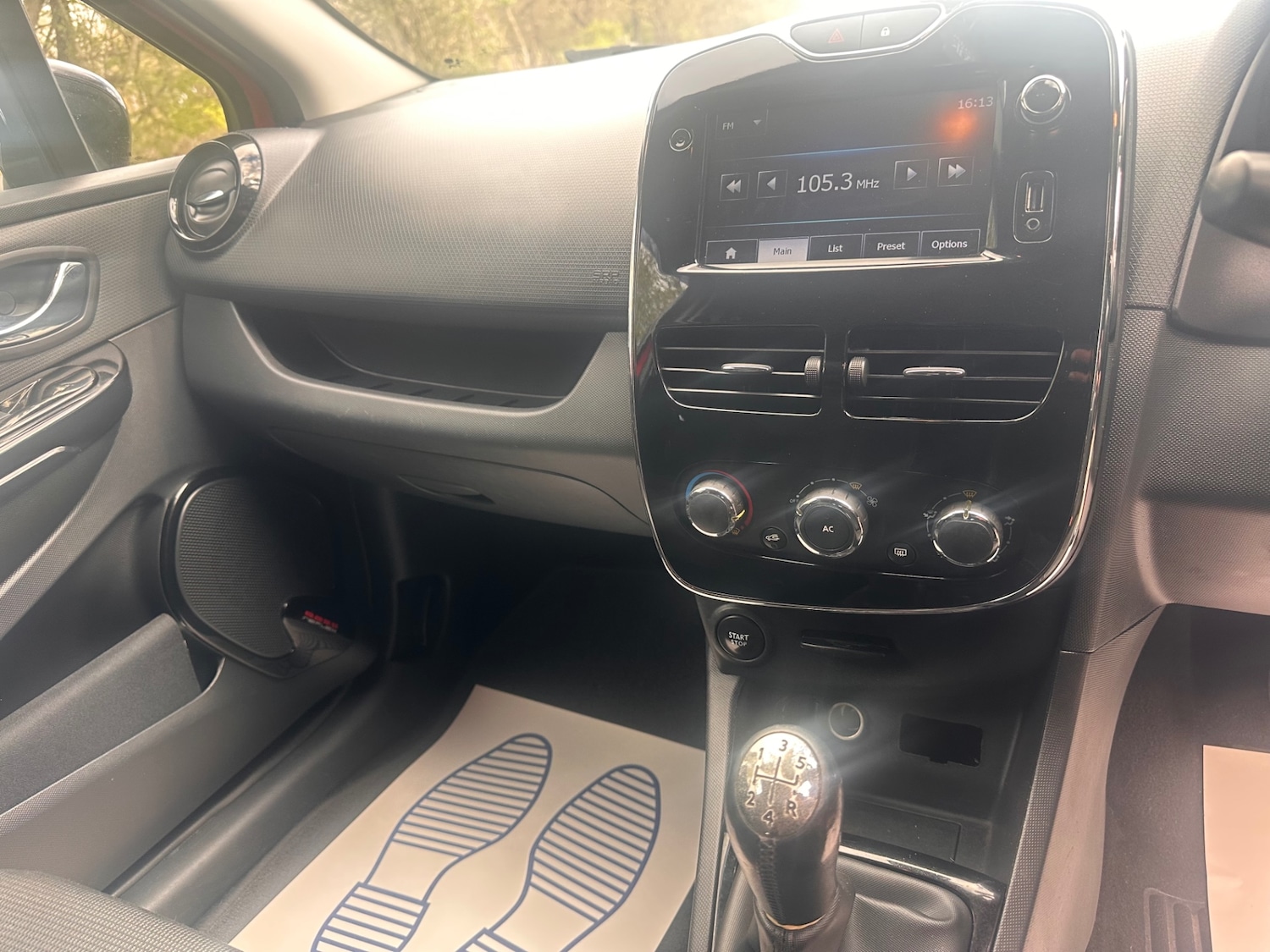 Used Renault Clio 2014 for sale - 78222881: Photo 10