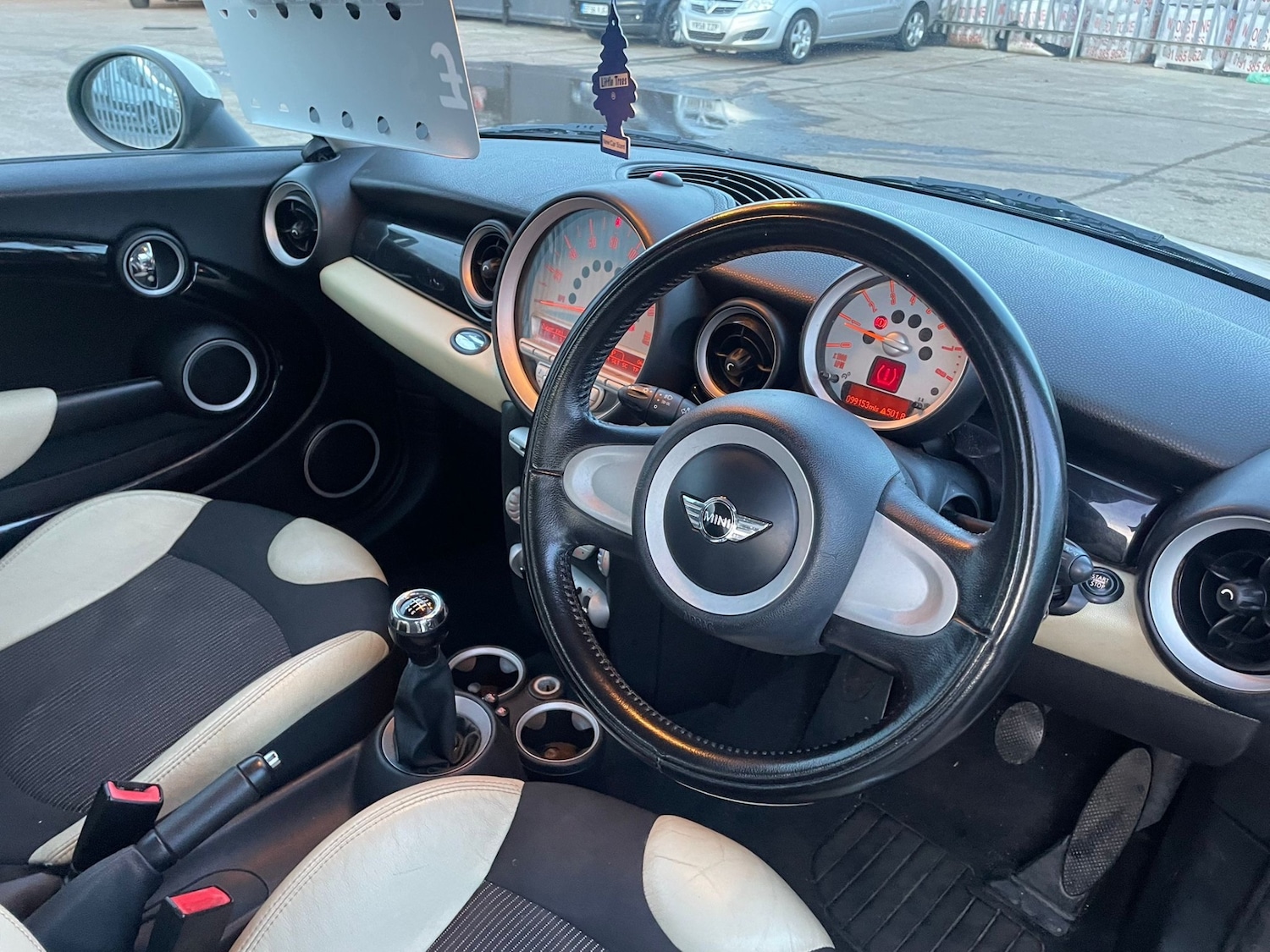 Used MINI Hatch 2010 for sale - 77679708: Photo 8