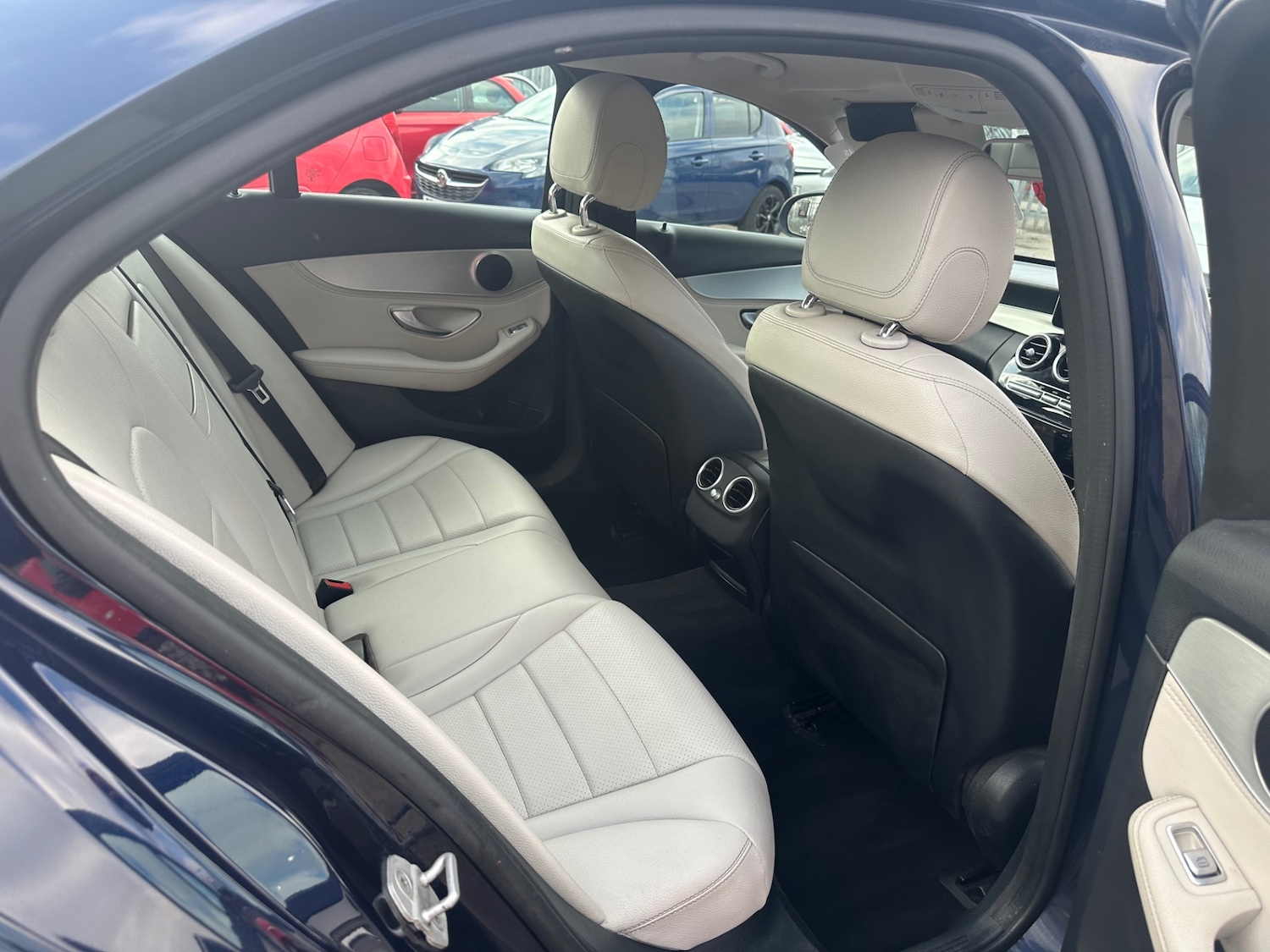 Used Mercedes-Benz C Class 2014 for sale - 78008475: Photo 14